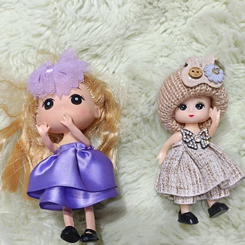 Figures used, pack of 5 assorted