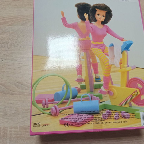 Betty Exercise Fun doll new, vintage 90s with fitness accessories