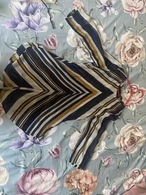 Zara shirt with small front and back openings, multicolored