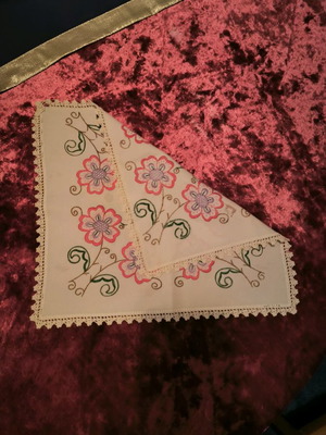 Handmade embroidered needlework with dimensions 38x35 cm