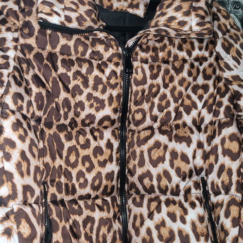 Leopard jacket like new, size L slim fit