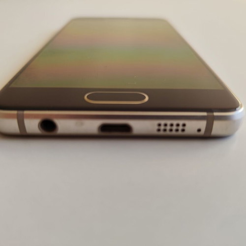 Samsung Galaxy A3 (2016) 16GB Gold like new with charger, case, headphones, box