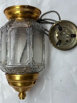 Καντίλα μεταχειρισμένη με όμορφα σχέδια στο γυαλί