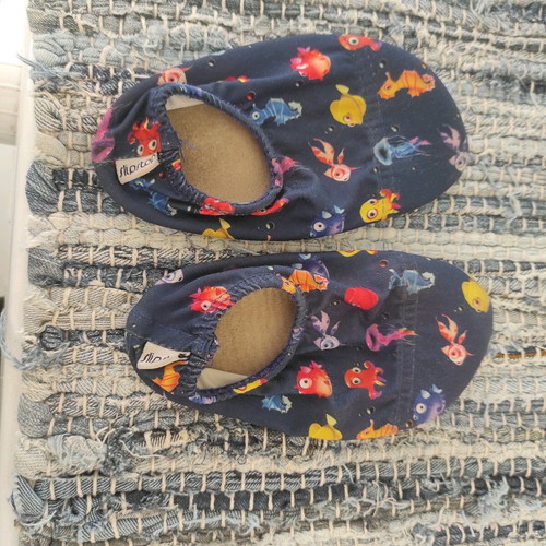 Children's shoes used anti-slip size 22-23