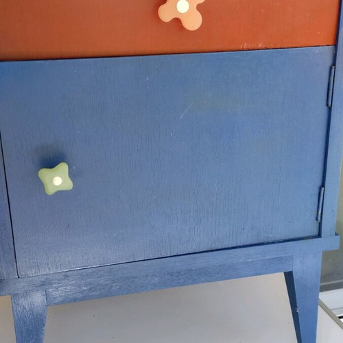 Wooden nightstand used, painted with chalk spray