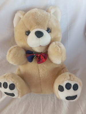 Goodys plush bear collectible like new, 25 cm