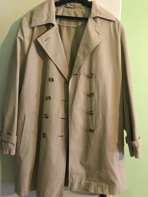 Fuchs Schmitt women's beige trench coat like new, size L