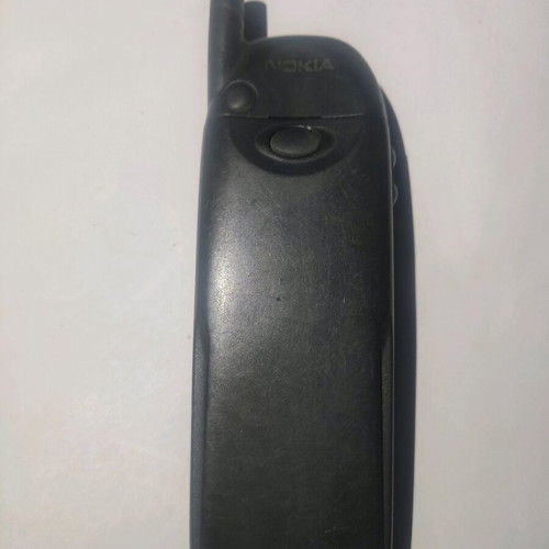 Nokia 6110 used with large antenna and signal bell