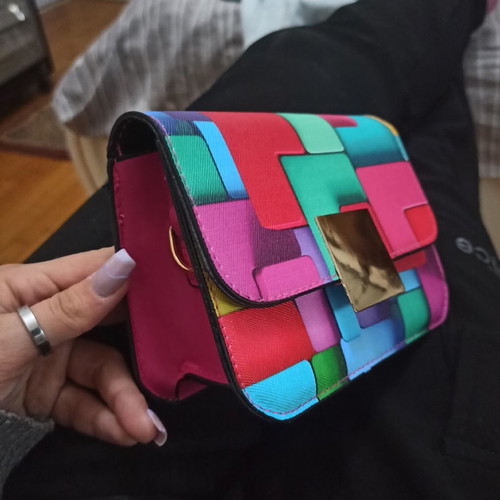 Small Shein bag new, crossbody with gold and plastic chain