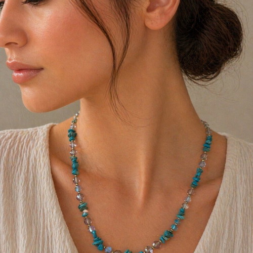 Necklace with semi-precious stones and new steel clasp