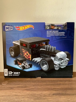 Mega Hot Wheels Building Set new