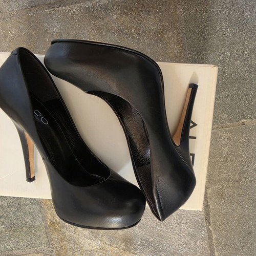 Aldo black pumps like new, size 37