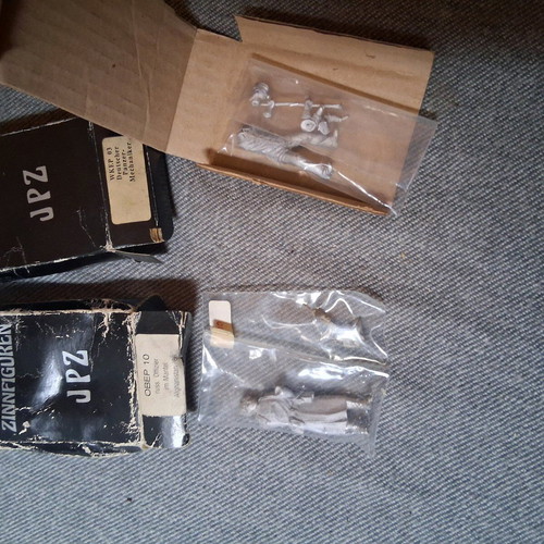 Zinnfiguren metallic models new, pack of 13 pieces from Greece