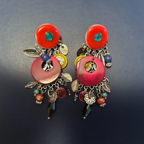 Pierced earrings like new