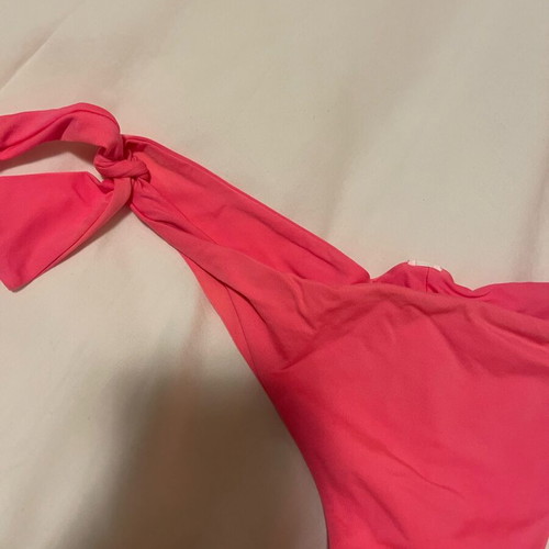 Yamamay Brazilian bikini like new, fuchsia color, size S