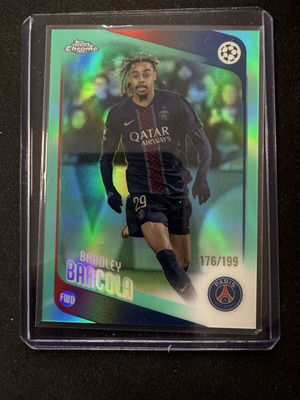 Bradley Barcola Topps Chrome UEFA Champions League Aqua Parallel κάρτα 176/199
