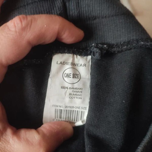Athletic shorts like new, size 12Y - 152cm, black cotton