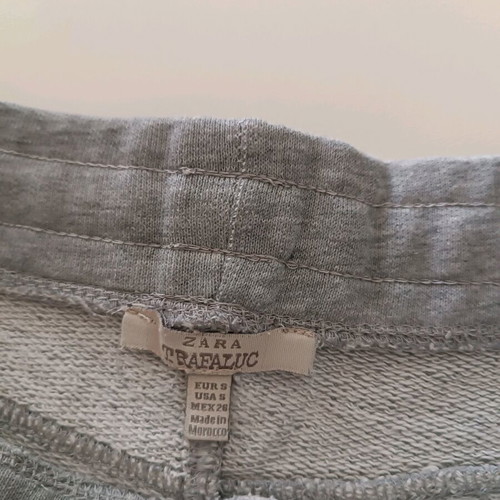 Zara Trafaluc shorts gray size S like new