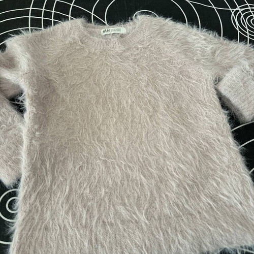 H&M Kids Sweater 4-6 Years Used, Fluffy Pink