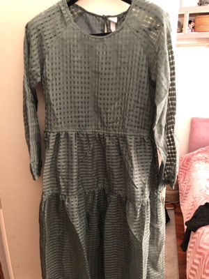 Khaki dress H&M small like new