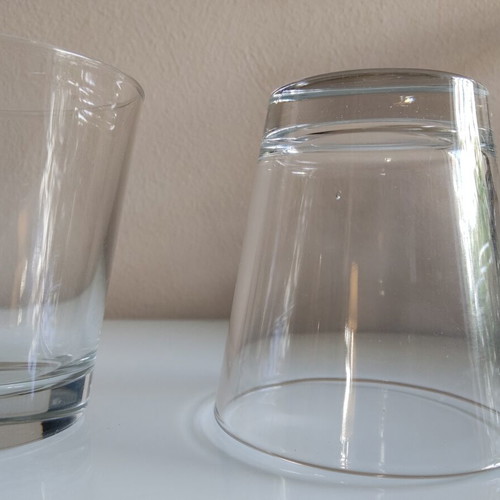 Set of 2 small glass jars like new, 8cm