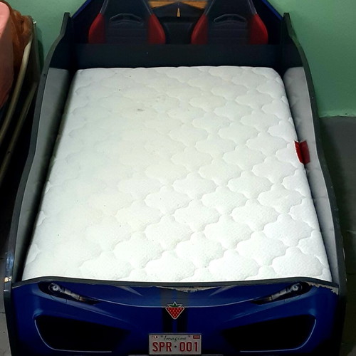Çilek children's bed with mattress used, for boys up to 5 years