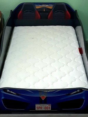 Çilek children's bed with mattress used, for boys up to 5 years