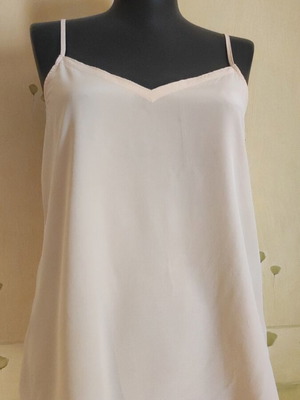 American Vintage silk top like new, classic beige