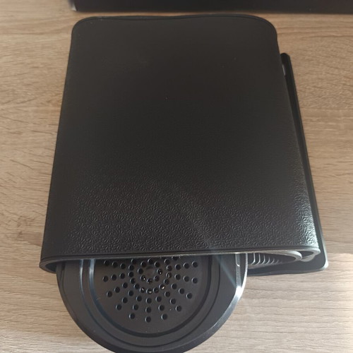 Portable electronic piano