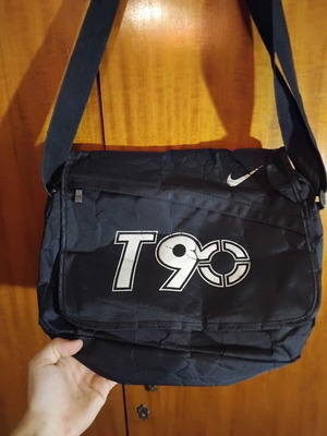 Nike shoulder bag used, black sports style
