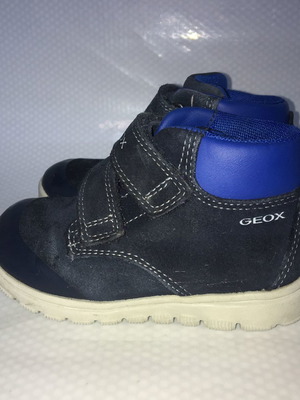 GEOX ΠΑΙΔΙΚΑ ΠΑΠΟΥΤΣΙΑ Νο 23