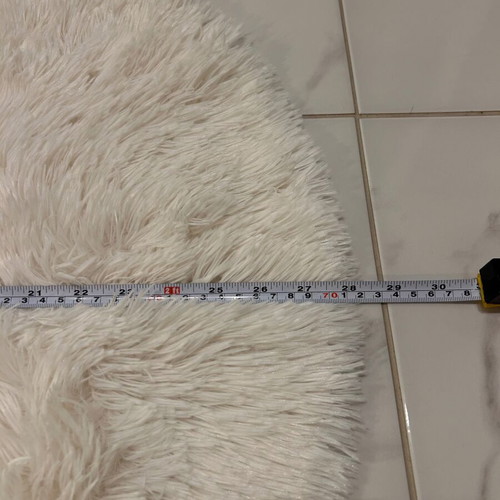 Round rug used, cream/white