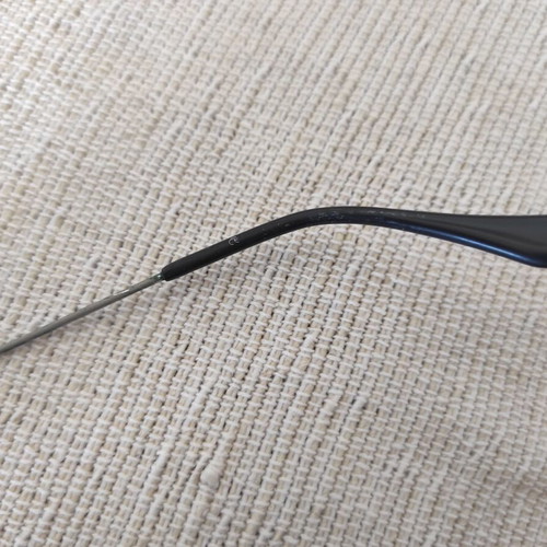 Aviator sunglasses used, mirror lenses, black and silver