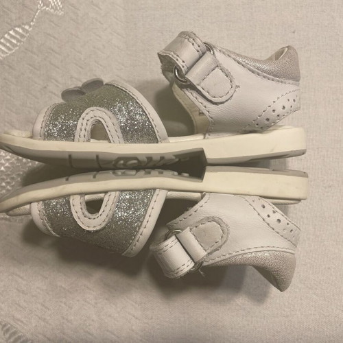 Geox kids leather sandals size 22