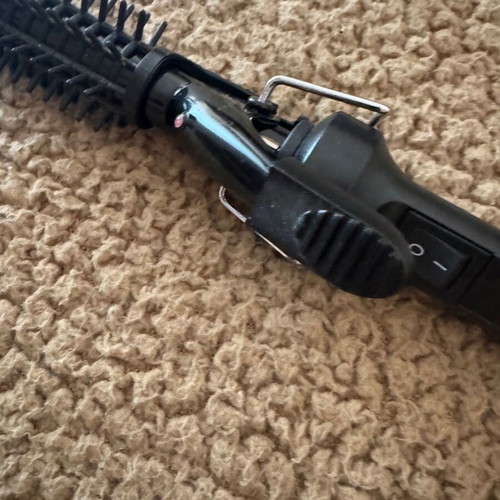 Babyliss Electric Hair Brush for Straightening and Curls like new