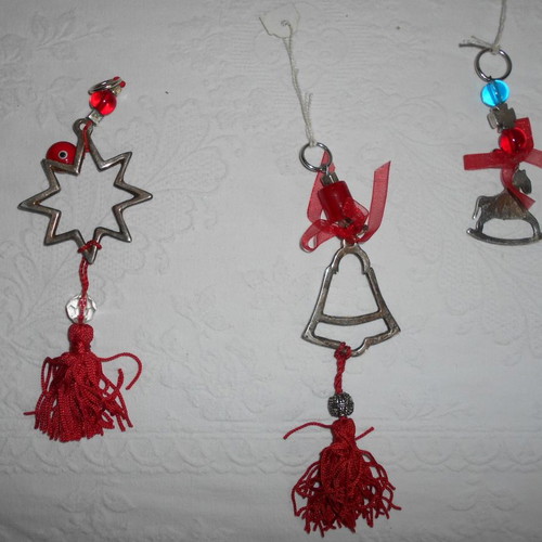 Christmas ornaments set of six metal silver-plated