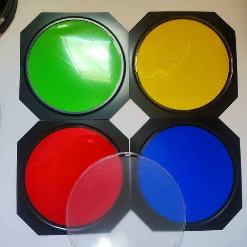 BD-04 Barndoor Kit with Honeycomb Grids and Color Filters