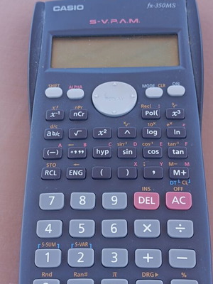 Casio fx-350MS Scientific Calculator like new with slide-on hard case