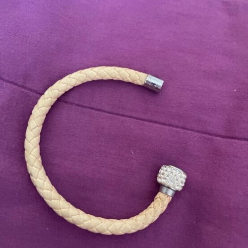 Bracelet with Magnetic Clasp new, beige and silver