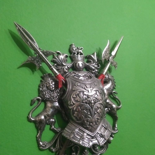 Wall decor like new, approximately 20cm