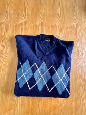 Blue sweater with diamonds and V Camel Active 3XL like new