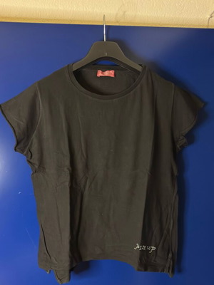 Women's sleeveless blouse black like new, size L
