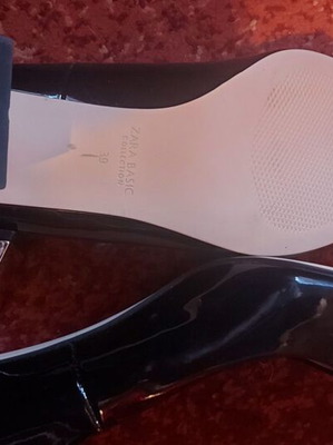 Zara Black Patent Pumps New Size 39 With Chunky Heel
