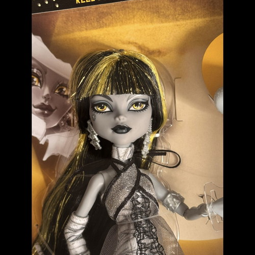 Monster High Cleo De Nile Reel Drama doll new