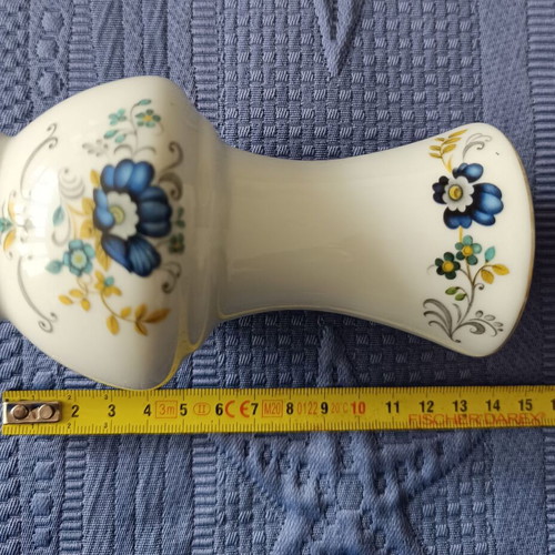 Limoges small vase from French porcelain like new, height 13 cm