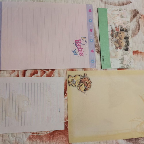 Correspondence collection from 1998-2000 like new