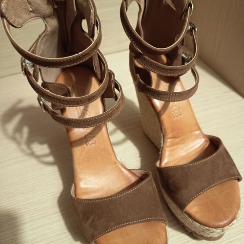 Smart Cronos women's platform sandals like new, brown, size 37