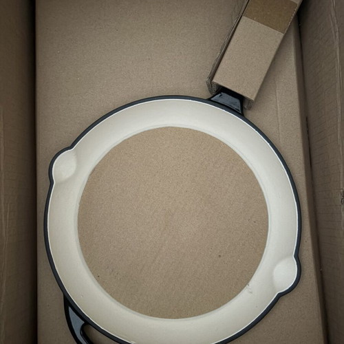 Cast Iron Pan 25cm with Porcelain Coating and Handles new