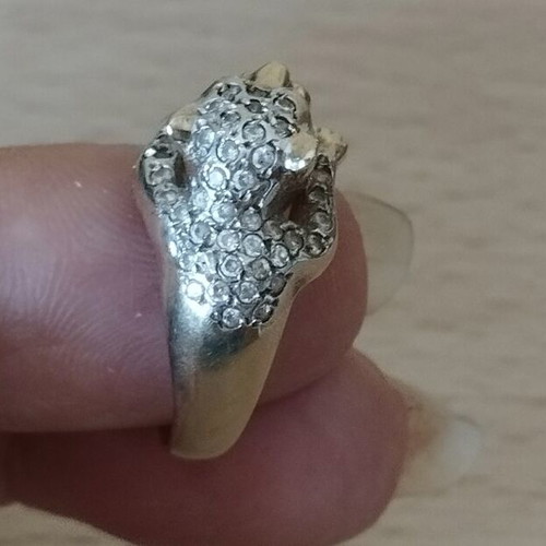 14k Yellow Gold Tiger Head Ring with Zircon Stones, Like New