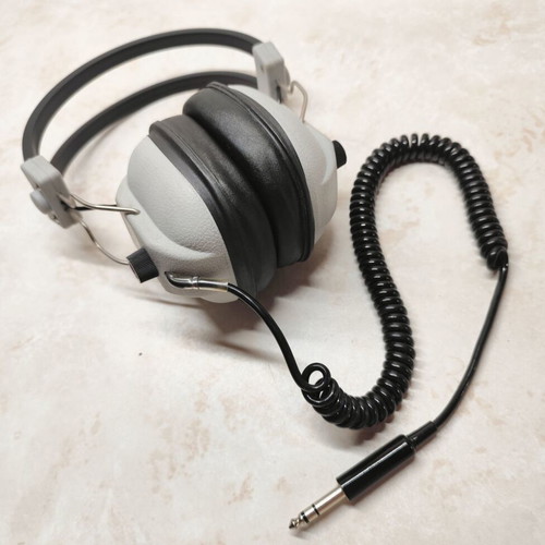 Tatchuen MD-802V vintage dynamic stereo headphones used, wired